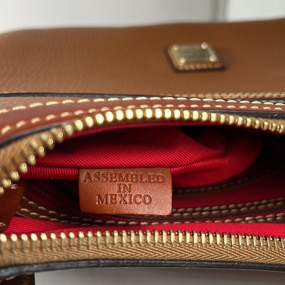 Dooney & Bourke Brown Leather Crossbody Shoulder Bag - Picture 14 of 15